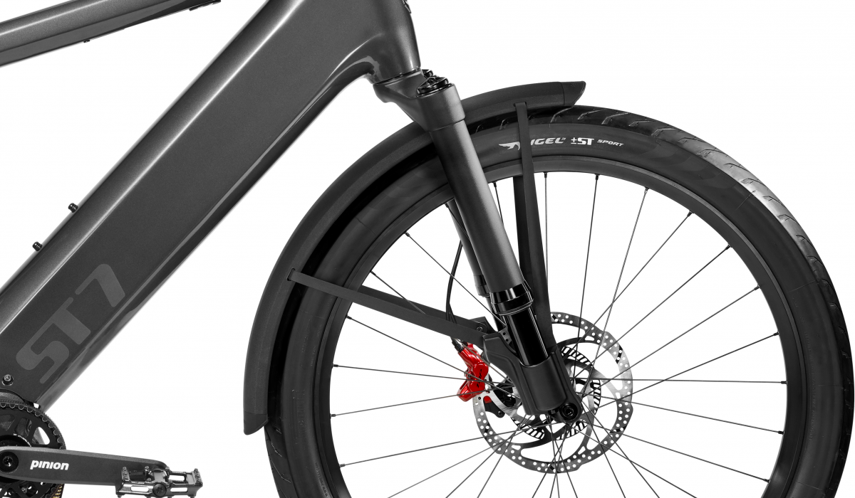 Suspension fork black on Stromer ST7 Speed Pedelec